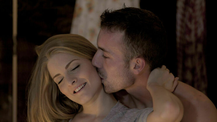 [SexArt] - Spanish and Hungarian Girls Lick Pussy - Luna - Whitney Conroy - Franck Franco - Cayenne Klein