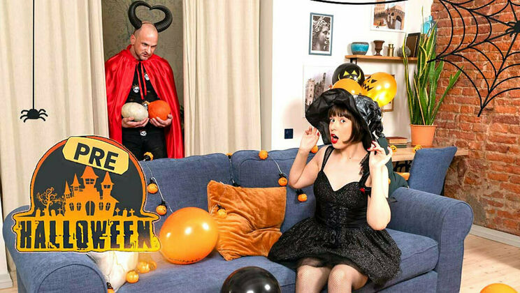 [ClubSweethearts] - High Heels and Stockings: Halloween Porn Fest - Andrew Marshall - Sandy Cheeks