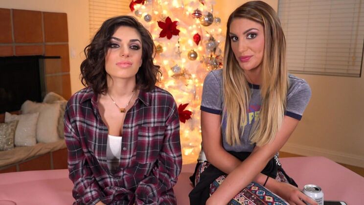 [AllGirlMassage] - Pussy Licking and Massage: A Lesbian Affair - August Ames - Darcie Dolce