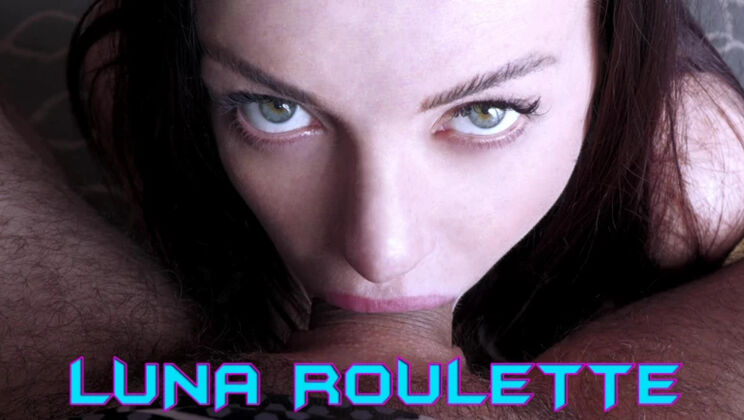 [WakeupnFuck] - Luna Roulette's Rimming and Spanking