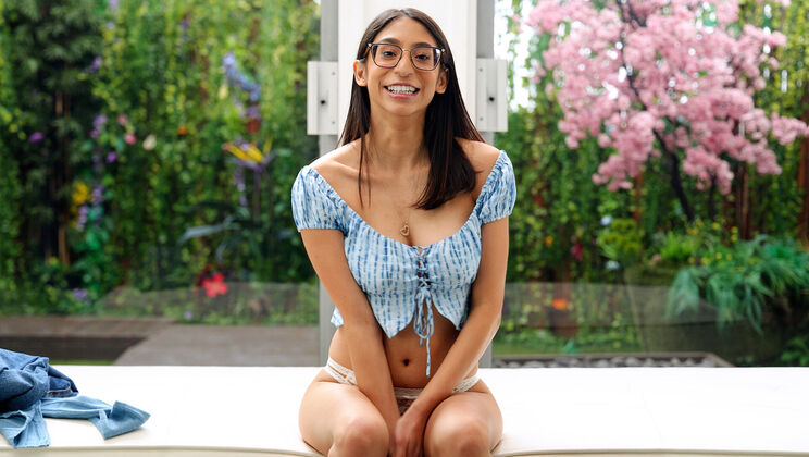 [NetGirl] - Fingering Sona's Pussy - Vanna - Sona