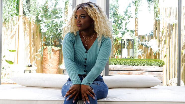 [CastingCouchHD] - Naomi's Oral Skills Tested - Naomi