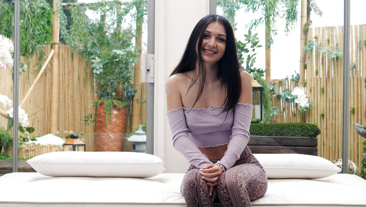 [NetGirl] - Anal Audition with April - April