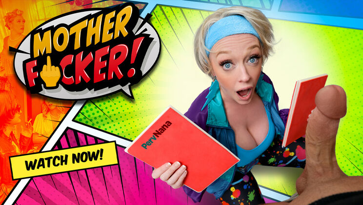 Blonde MILF Dee Williams in Bra Sucks Hard