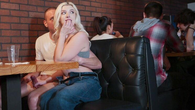 [MOFOS] - Gia Enjoys Sticky Missionary Fun - Gia OhMy - Joey Gray