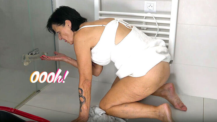 Afterparty Fingering and Masturbation