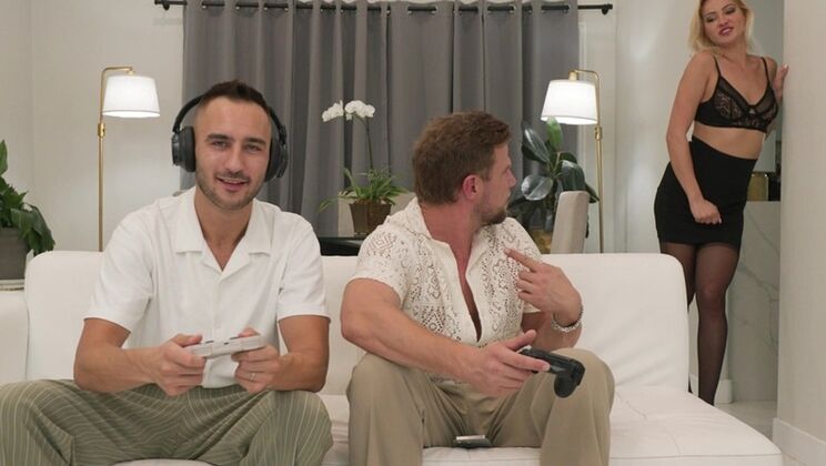 [PornWorld] - Nympho Cherry Kiss Enjoys Rough Threesome with Neighbors - Cherry Kiss - Milan - Vince Karter