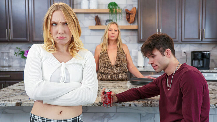 [StepSiblingsCaught] - Stepbrother's Big Dick Makes Stepsister Cry - Mckenna Lynn & Enzo East - Mckenna Lynn - Enzo East