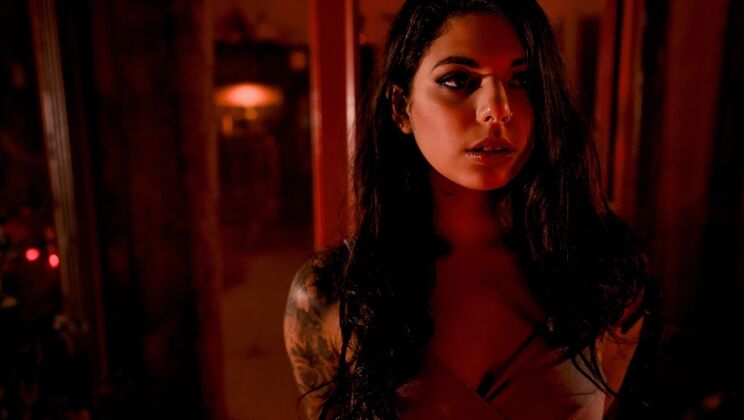 [DigitalPlayground] - Gina Valentina Licks Romi Rain's Shaved Brazilian Pussy - Gina Valentina - Romi Rain