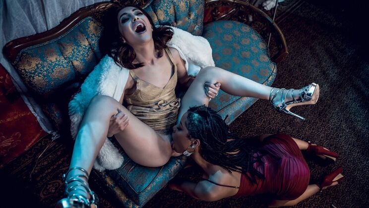 Jane and Kira: Lesbian Love in the Open Air