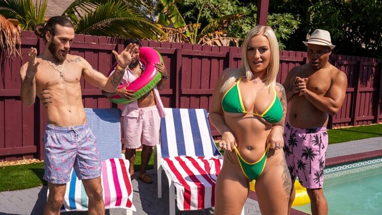 [Dad'sLovePorn] - Interracial Party: Voluptuous White Girl Fucks Black Daddy - Elana Bunnz - Todd Jones