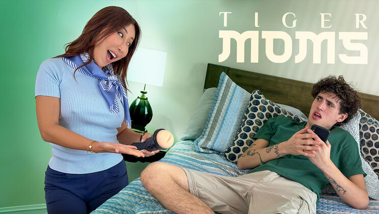 Fit Asian Step Mom Builds Young Man's Stamina in Taboo Session